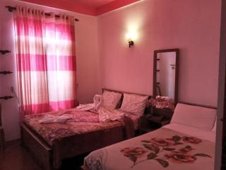 La Rose Guest House - 7