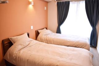 GEORGE HOUSE in Tsuji - Naha - 9