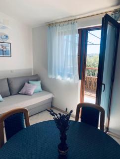 One bedroom apartment with terrace and seaview - B - 7