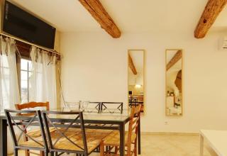Maison confortable à Villeneuve-lès-Avignon, plancha incluse - Villeneuve-lès-Avignon - 2