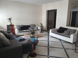 Chambre mignonne avec petite terrasse - 6