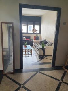 Chambre mignonne avec petite terrasse - 1