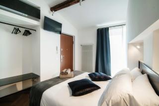 Caesar Suites - The House Of Travelers - 2