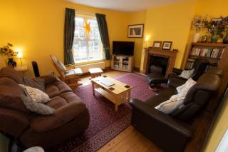 The Pottery Flat Chesterfield Three Star Gold - 1