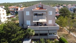 APARTMANI VILLA ELVIRA - 4