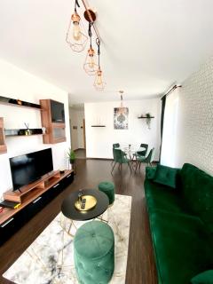 GOTHA Art Apartment - Braşov - 4