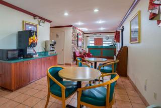 Red Roof Inn West Memphis, AR - 1