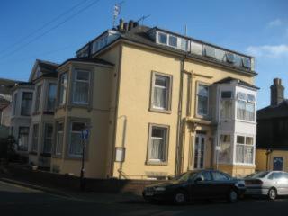 Flat Apsley 3 Sleeps 4 Near Beach - 0