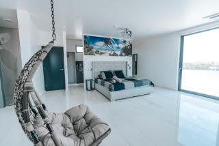 Gray Door Apartments - Adults only - Palm-Eagle Beach - 8