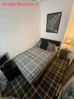 Glasgow City Centre Apartment - 3