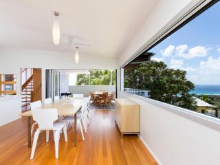 7 Roseby Court - Point Lookout - 1