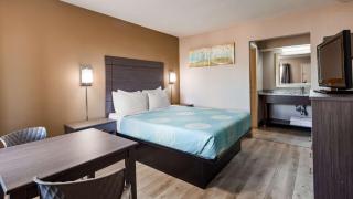 SureStay Hotel By Best Western Olathe - 2