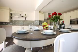 Premium 4 large double bed townhouse in Bicester, next to Bicester Village - Bicester - 1