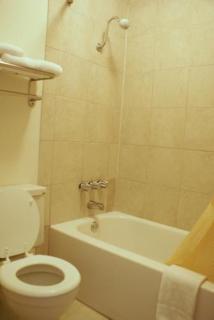 Days Inn by Wyndham WestEnd Alexandria,VA Washington DC Area - Alexandria - 1