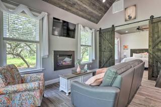 Cozy Spring Branch Cottage in Hill Country! - 6