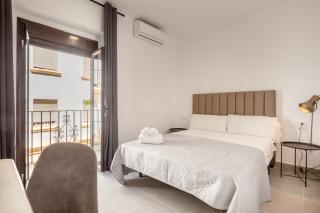 Villamarta Boutique Rooms - 3