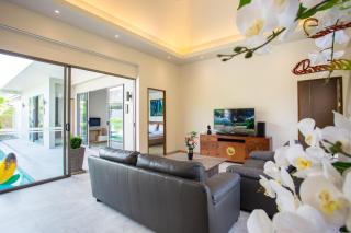 Yipmunta Pool Villa - SHA Plus Certified - Bang Tao Beach - 6