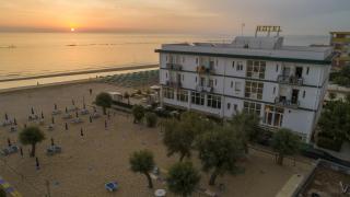 Hotel Internazionale - Marotta - 6
