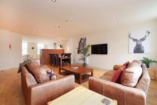 JOIVY Spacious 2 bed,2 bath flat, free parking and rooftop terrace - Edimburgo - 8