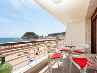 LETS HOLIDAYS Apartment sea views on the beach 3 - Tossa de Mar - 0