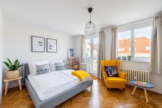 BRIGHT CHARMING Apt with TERRACE, PARKING & AirCo. - Praga - 0