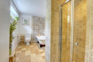 Church Bells House by Spa Town Property - 3 Bedroom Georgian Townhouse in Central Warwick - Warwick - 1