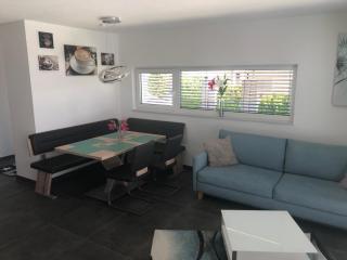 Moderne Ferienwohnung mit Terrasse und Garten - Haldenwang - 3