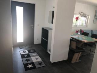 Moderne Ferienwohnung mit Terrasse und Garten - Haldenwang - 5