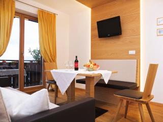 Residence Innerfarmerhof - Tirolo - 1