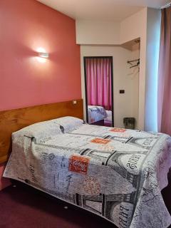 Hotel Edén - - 9