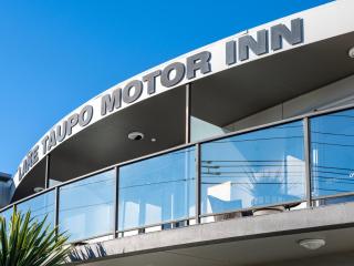 Lake Taupo Motor Inn - Taupo - 8