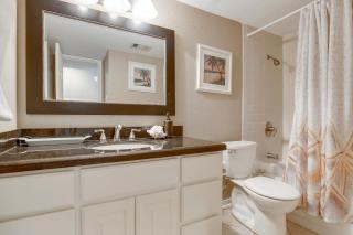 Seascape 2105 Hotel Room - Galveston - 1