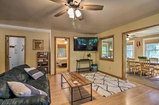 Waterfront Leech Lake Cabin with Dock, Fire Pit - 6