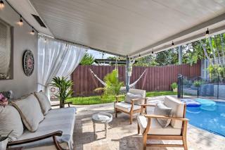 Tropical Home with Outdoor Oasis 2 Mi to Beach - Fort Lauderdale - 9