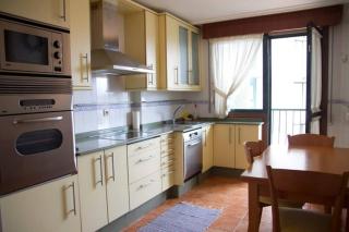 Piso Céntrico con Terraza y Garaje Para Tu Familia - Baiona - 7