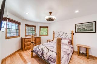 Bears Palace at Big Bear - Swim Spa - Games - Central Luxe Chalet Retreat - 8