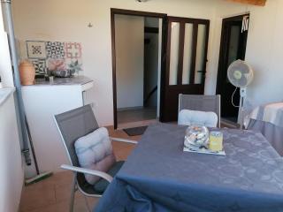 Apartments Misini Dvori - Stomorska - 5
