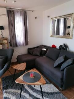 Apartments Misini Dvori - Stomorska - 2