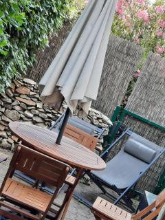 Coquet T2 ,terrasse,parking ,4 kms d Avignon - Villeneuve-lès-Avignon - 0