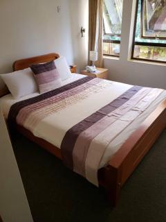 Crown Suites Ltd Mbale - Mbale - 0