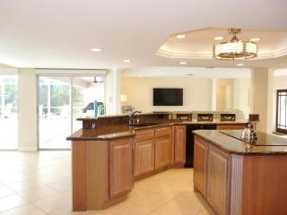 Delightful home with pool and direct boating access - 4