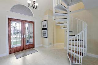 Algonquin Court Pool Home - 9