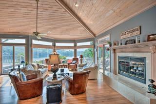 Rare Waterfront Chatuge Lake Gem with Hot Tub! - 4