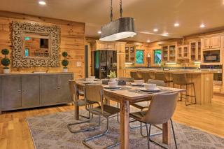 7 Mi to Ski Slopes Mars Hill Cabin with Hot Tub! - 6