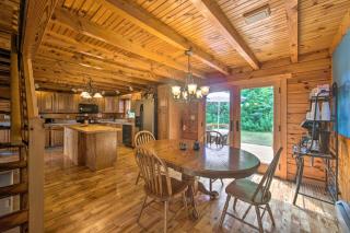 Cozy Family-Friendly Pine Grove Cabin with Fire Pit! - 5