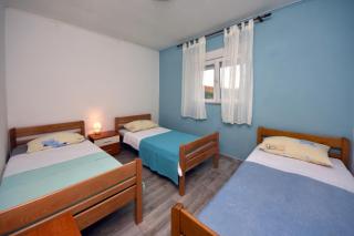 Robinson home in Pašman with Seaview, Terrace (4654-1) - Pašman - 3