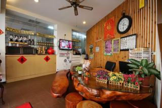 sunmoonlake sunflower house - 1