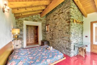 chalet con piscina e vista panoramica - 1