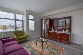 Cali King Size One Bedroom Luxurious Suite in DTSD - San Diego - 0