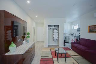 Spacious 500 sqft Studio with Balboa Park View - San Diego - 5